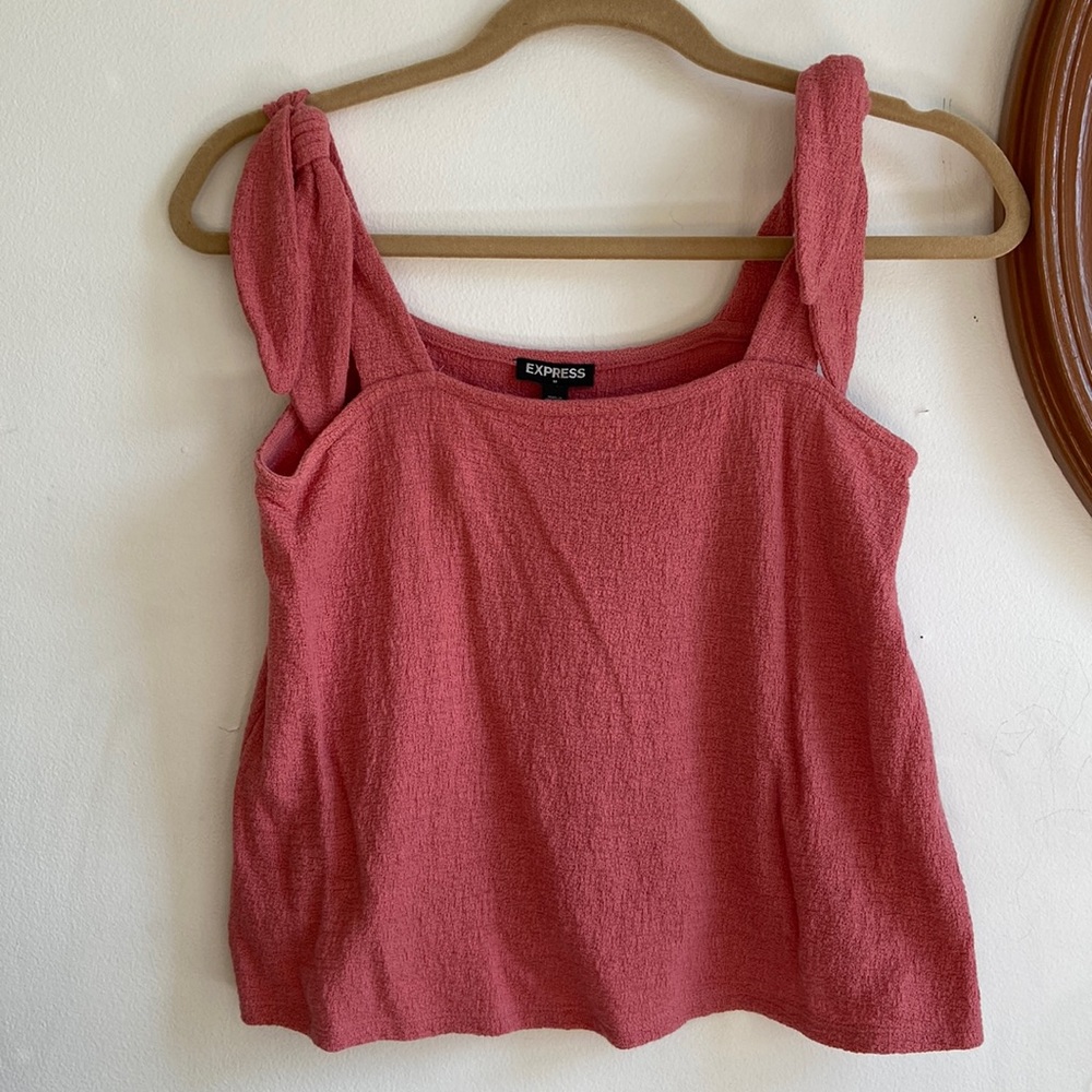 Express pink top